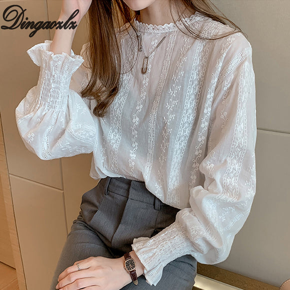 Dingaozlz Vintage style lace shirt Flare sleeve Hollow out White blouse